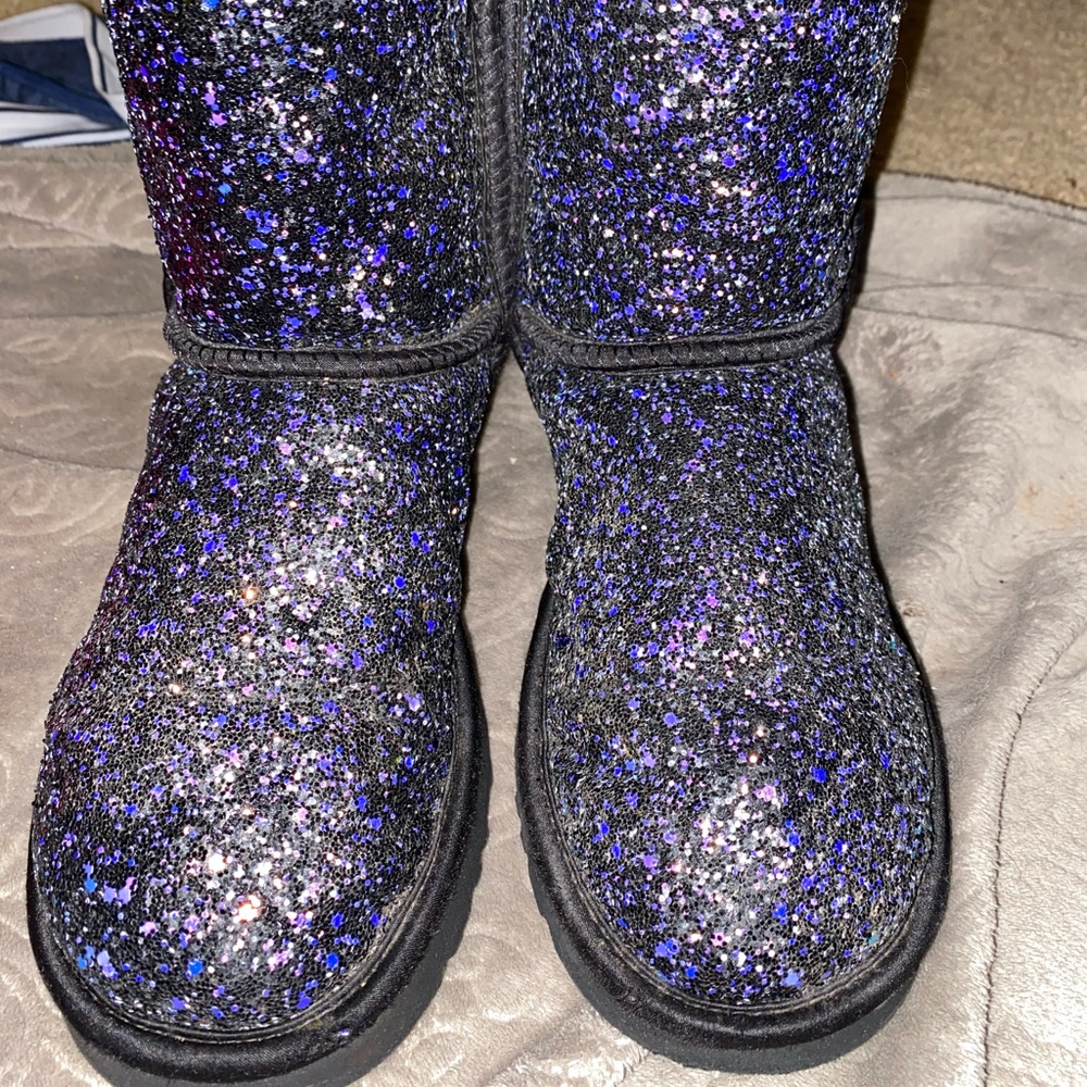 UGG sparkle boots Size 8 women’s